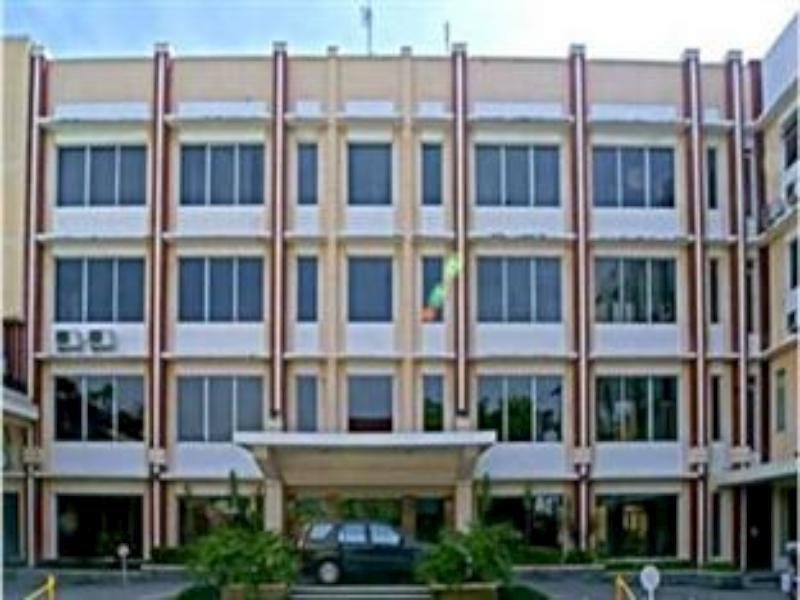 Karlita Hotel Tegal Dış mekan fotoğraf